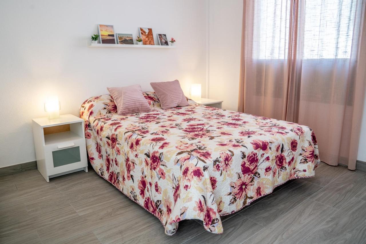 New & Renovated Vacation Apartment コスタ・デ・アンティグア エクステリア 写真